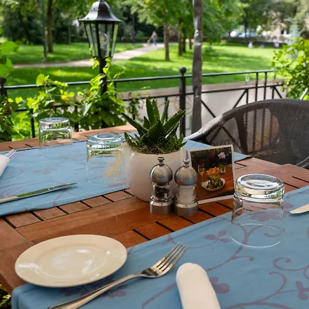 Parc Belair Hotel