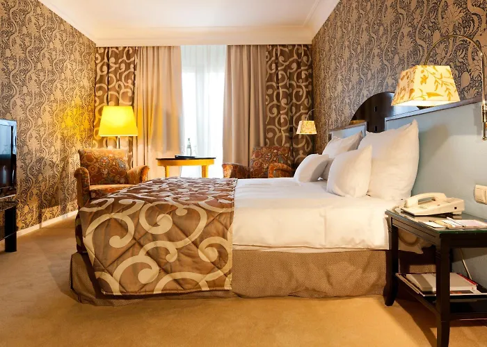 卢森堡高瑞斯集团